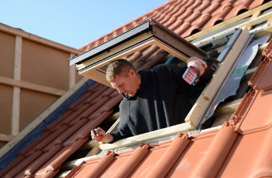 Pose de fenêtres de toit Velux à Sailly